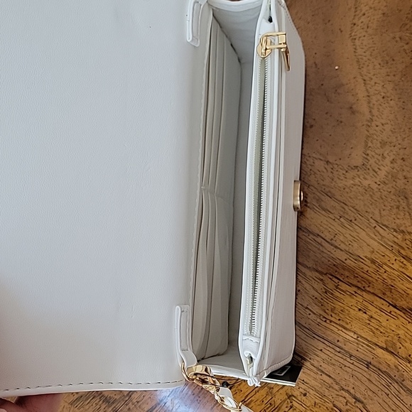 BADGLEY MISCHKA Small Square Crossbody, Folded Style, Big Logo, White, NWT - Picture 12 of 14